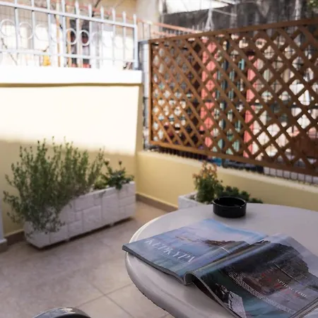 Maison De Soleil Apartment
