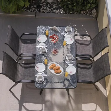 Appartement Maison Du Soleil By Hotelius
